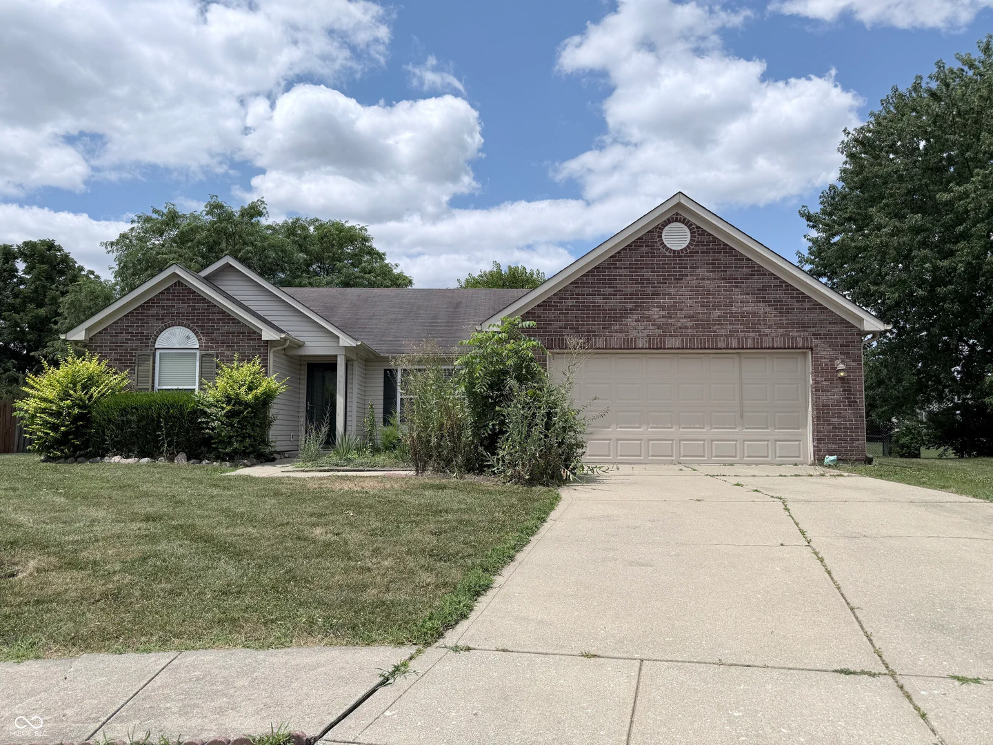 5462 Montavia, Indianapolis