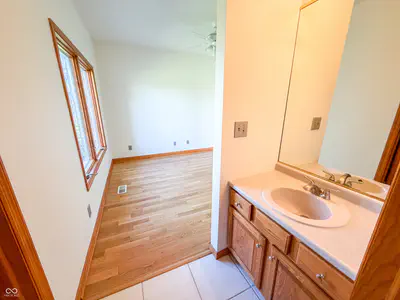 3861 E 300 N, Crawfordsville - 35