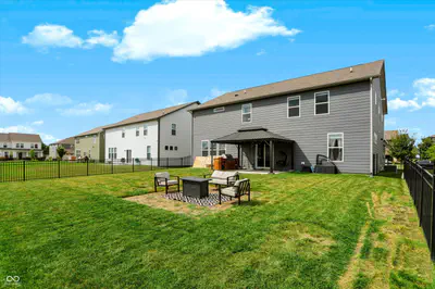 2447 Copperstone Drive, New Palestine - 64