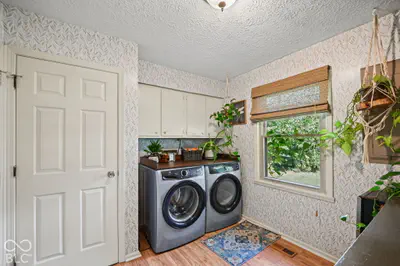 651 Hawthorne Drive, Carmel - 11