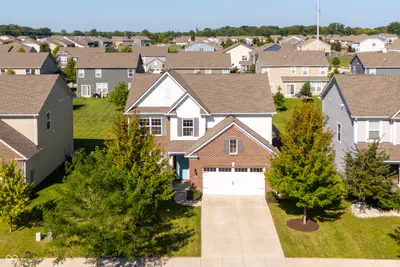 18809 Weihe Lane, Westfield