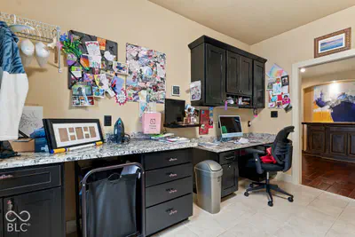 6736 W Stonegate Drive, Zionsville - 47
