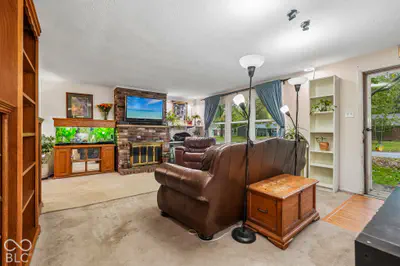 1630 W 76th Place, Indianapolis - 6