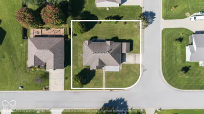 2230 Roaming Hills Drive, Richmond - 38