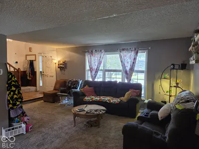 1205 Oak Street, Elwood - 3