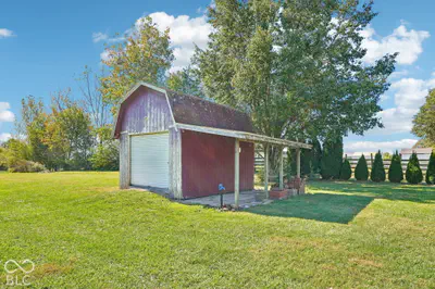 681 W County Road 1000 S, Clayton - 54