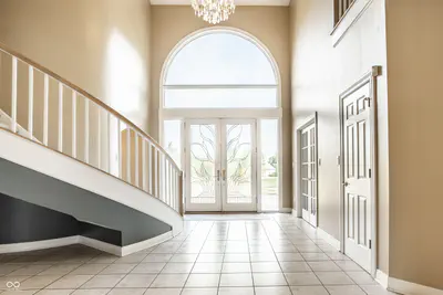 11575 Freeport Drive, Carmel - 8