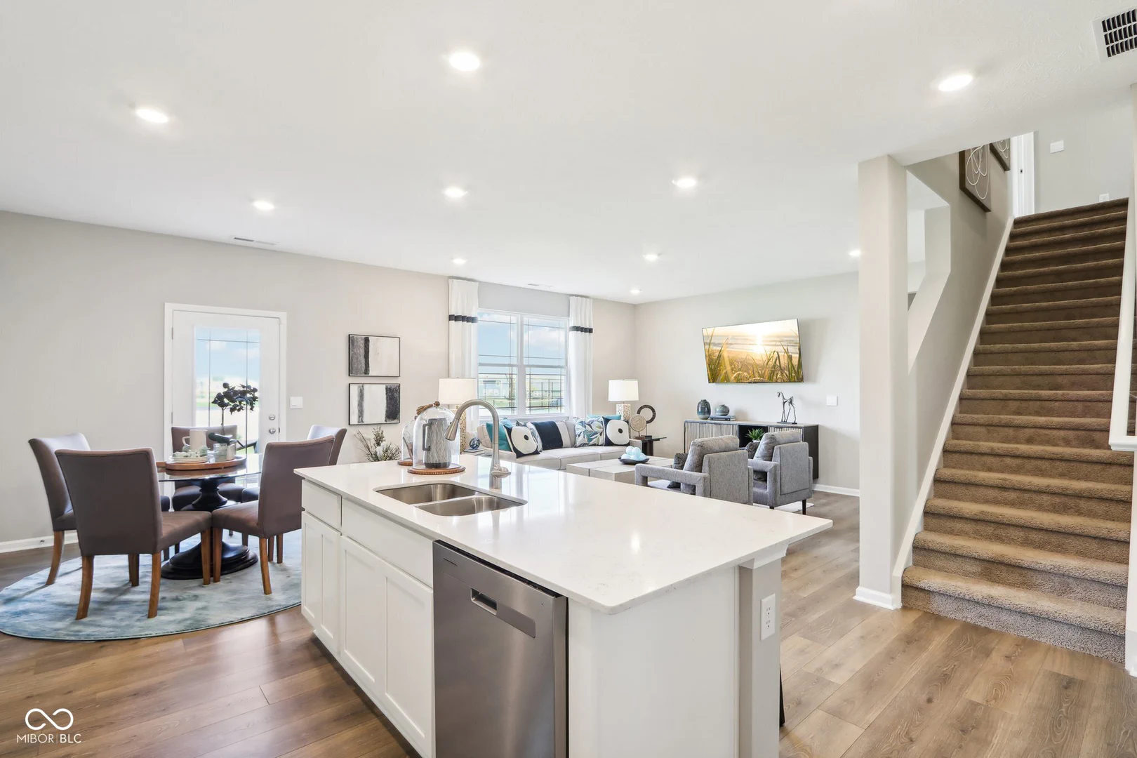 7185 Theo Baker Boulevard, Pendleton