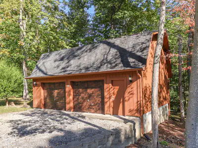 8285 Lilly Lane, Nineveh - 14