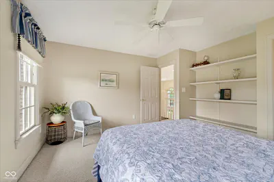 6132 Fox Court, Pendleton - 23