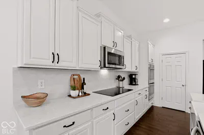 10510 Fox Hunt Road, Fishers - 30