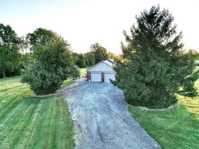 15952 Southeastern Parkway, Fortville - 17