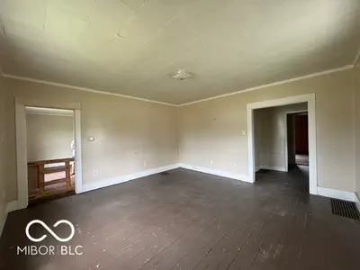 200 N Center, Francisco - 9