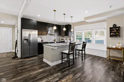 607 E 32nd Street, Indianapolis - 13