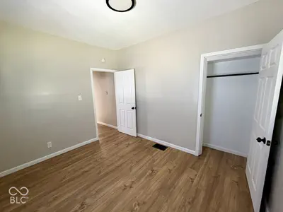 2910 Meredith Avenue, Indianapolis - 24