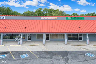 2121 Memorial Drive, New Castle