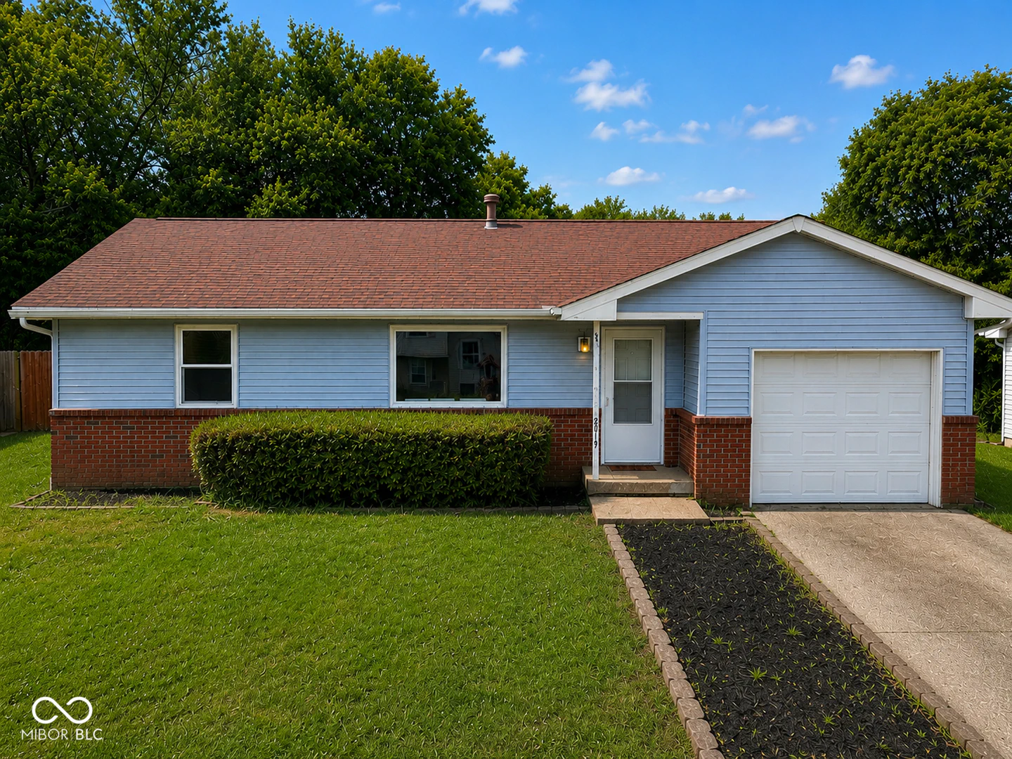 9019 Panorama Court, Indianapolis