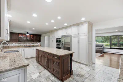5904 Allisonville Road, Indianapolis - 14