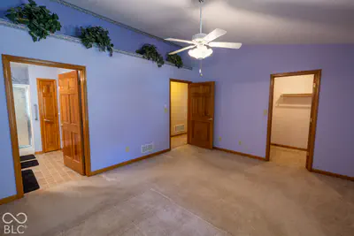 554 Cresthaven Drive, Indianapolis - 48