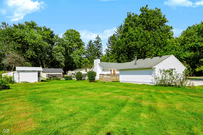 2211 Cicero Road, Noblesville - 60