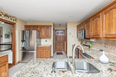 5325 Red Stone Lane, Greenwood - 10