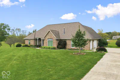 4405 County Road 450, Middletown