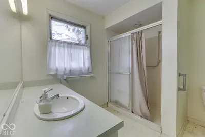 1715 Ridge Hill Lane, Indianapolis - 34