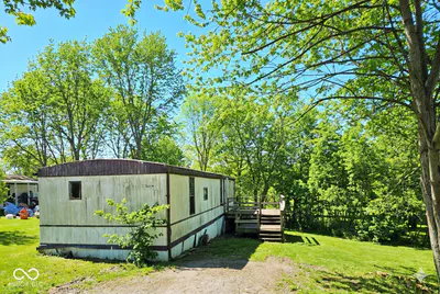3294 Bradbery, North Vernon
