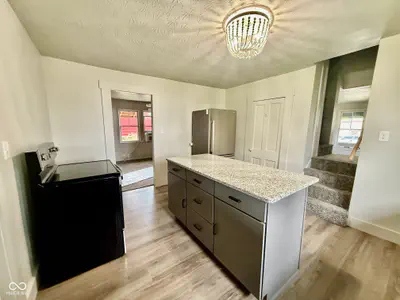 613 Knox Street, Indianapolis - 16