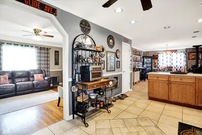 2907 Jay Dee Lane, Greenwood - 6