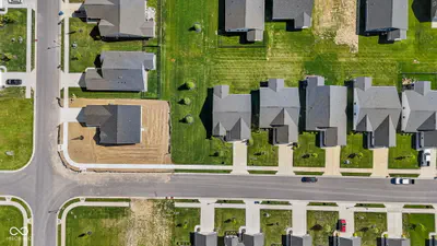 1275 Gunnison Drive, Greenfield - 31
