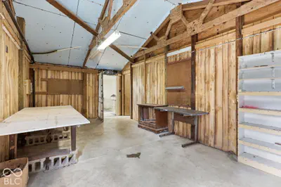 15701 650 Road, Anderson - 73