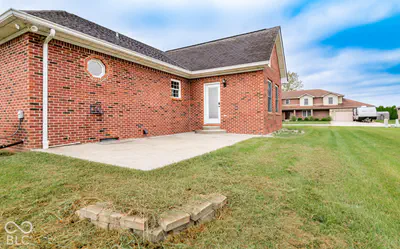 9162 Janelle Drive, Seymour - 16