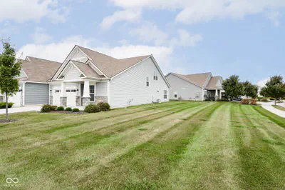6582 Giles Boulevard, Whitestown - 2