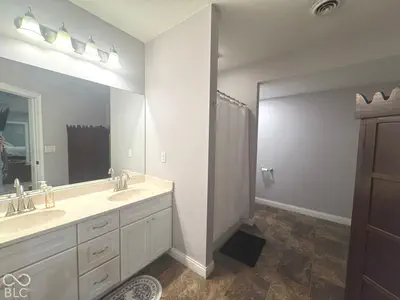 705 S Mossberg Court, Greensburg - 36