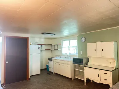 10151 Brann Road, Poland - 32