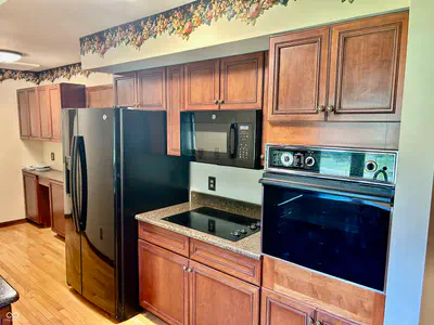 874 S Lakehurst Drive, Franklin - 12
