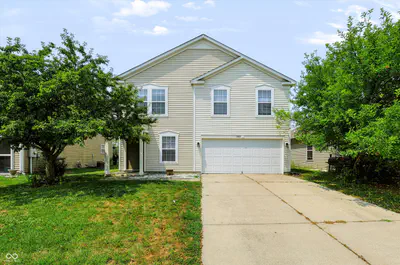 1500 Pencross Ln, Greenwood