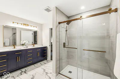 9224 Crestview Drive, Indianapolis - 24