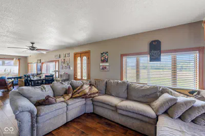 1804 Ewing Street, Seymour - 10