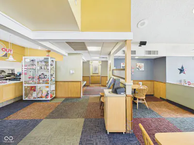 500 Broadway, Anderson - 11