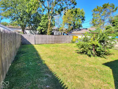 626 N Oxford Street, Indianapolis - 13