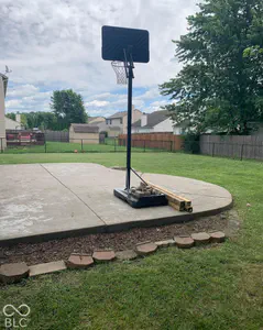1601 Creekside, Brownsburg - 55