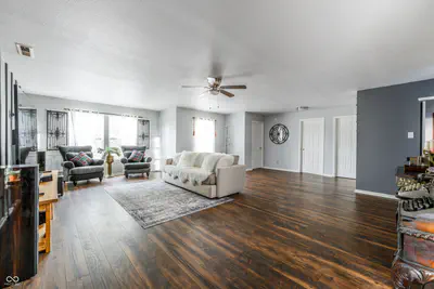 7821 Edgemanor Court, Indianapolis - 21