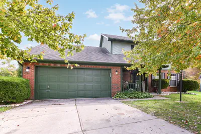 12423 High View Court, Indianapolis