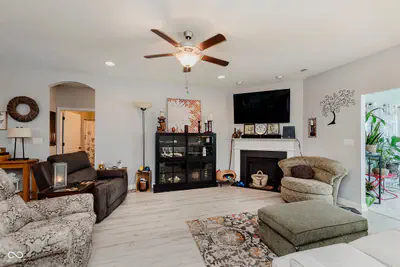 4142 Cairo Way, Avon - 7