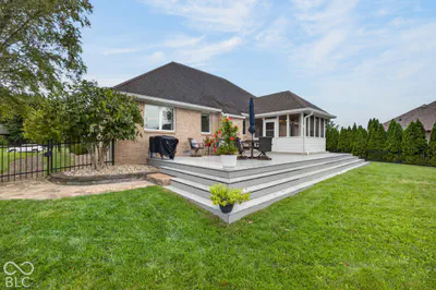2807 Bloomsbury Drive, Greenwood - 49
