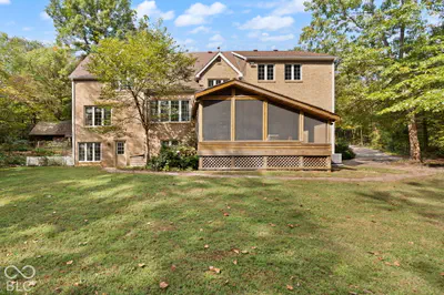 925 Oakwood Lane, Paoli - 90
