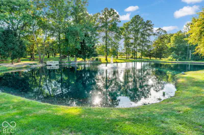 3935 Smokey Row Road, Bargersville - 98