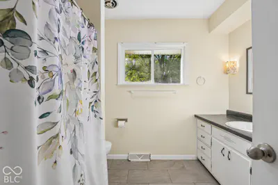 9759 Sunset Lane, Elwood - 29